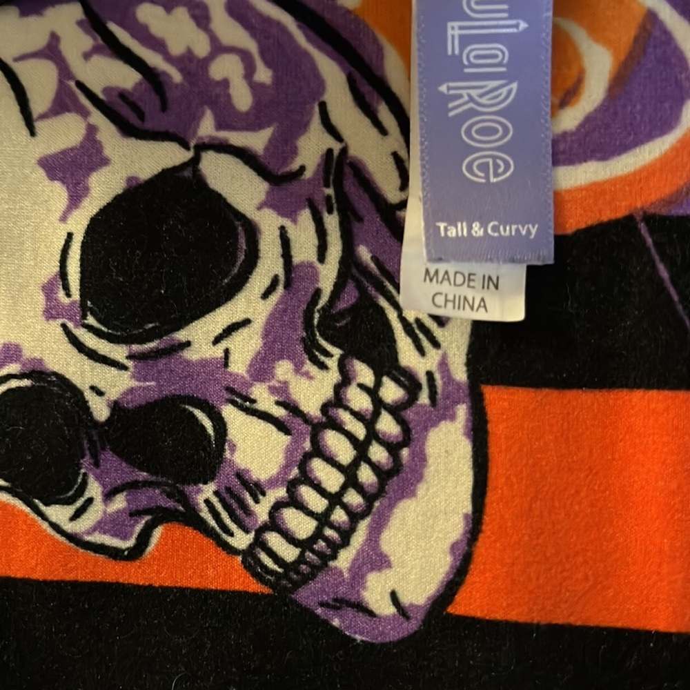 NEVER WORN LU LA ROE leggings - skull ☠️, flowers & stripes - T& C - Plus Sized - Picture 4 of 5